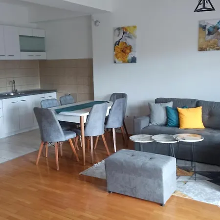 Apartment Panimis